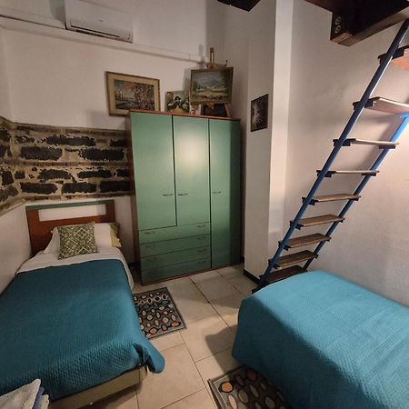 Apartment Trezza Aci Trezza Habitación foto